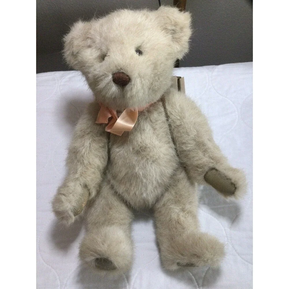 Gund Bear 